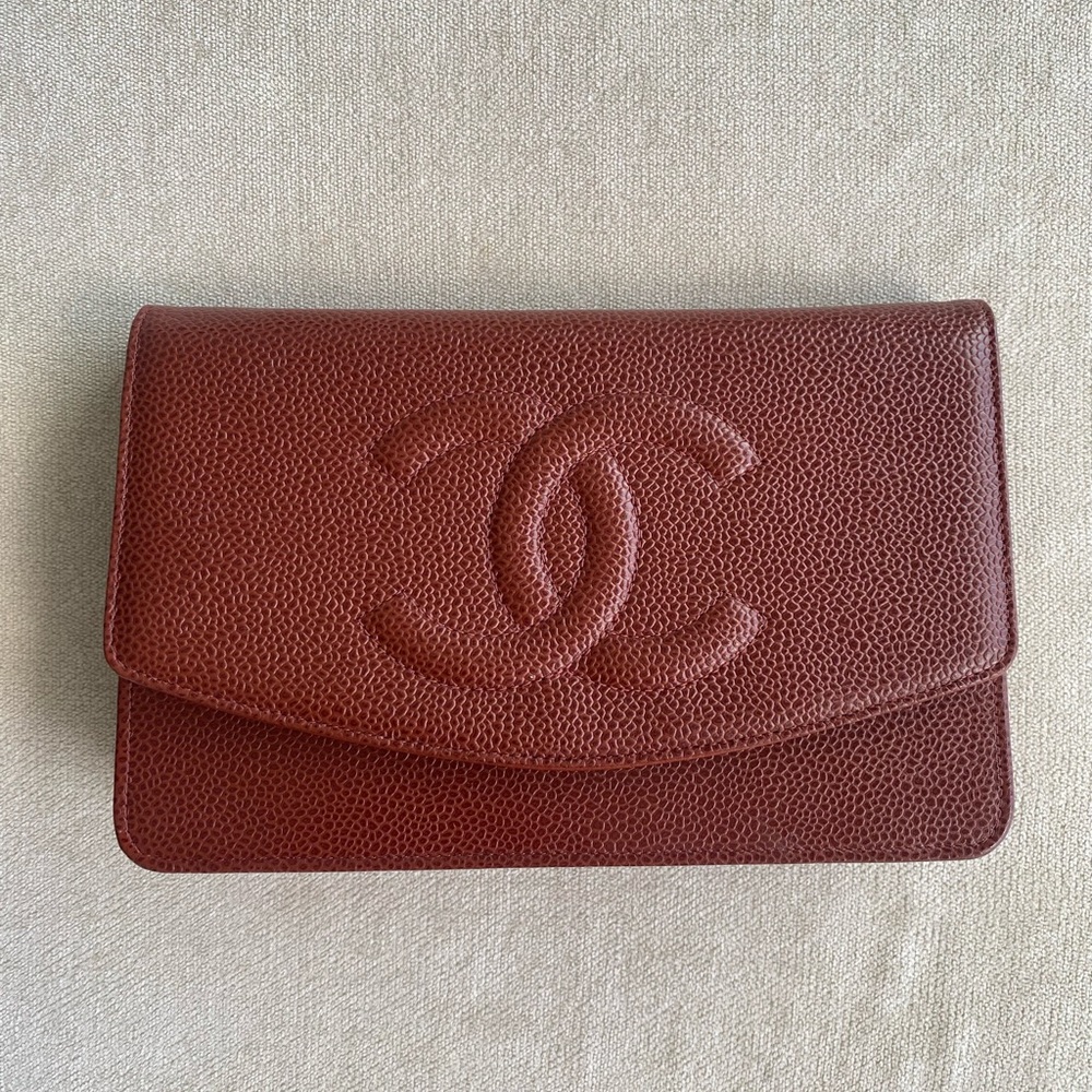 Vintage Chanel Wallet On Chain